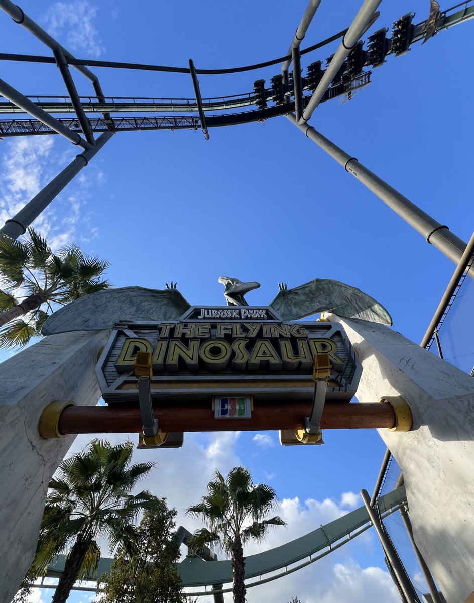 kohimangetsupon's tweet image. いってらっしゃい🩵✨
#USJ #USJファン
#ザ・フライングダイナソー