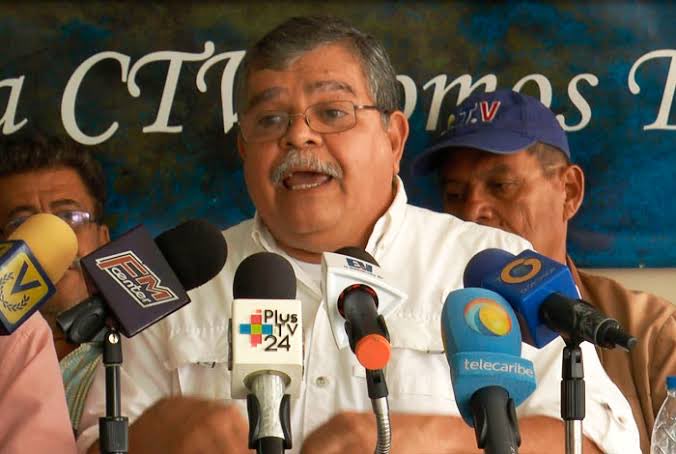 🚨ALERTA | Detención arbitraria del dirigente sindical José Elías Torres

Denunciamos y condenamos la detención arbitraria del dirigente sindical José Elías Torres, secretario general de la CTV, ocurrida este sábado 29 de noviembre en Caracas.

Según informó el Observatorio