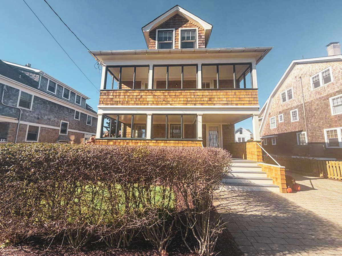Nuestro honorable cónsul, Jesús Vásquez Martínez visitó la Casa Histórica de L. Ron Hubbard en NJ junto al presidente del CND, Alejandro de Jesús Abreu. Conocieron sus programas y exploraron futuras colaboraciones en beneficio de la juventud dominicana.