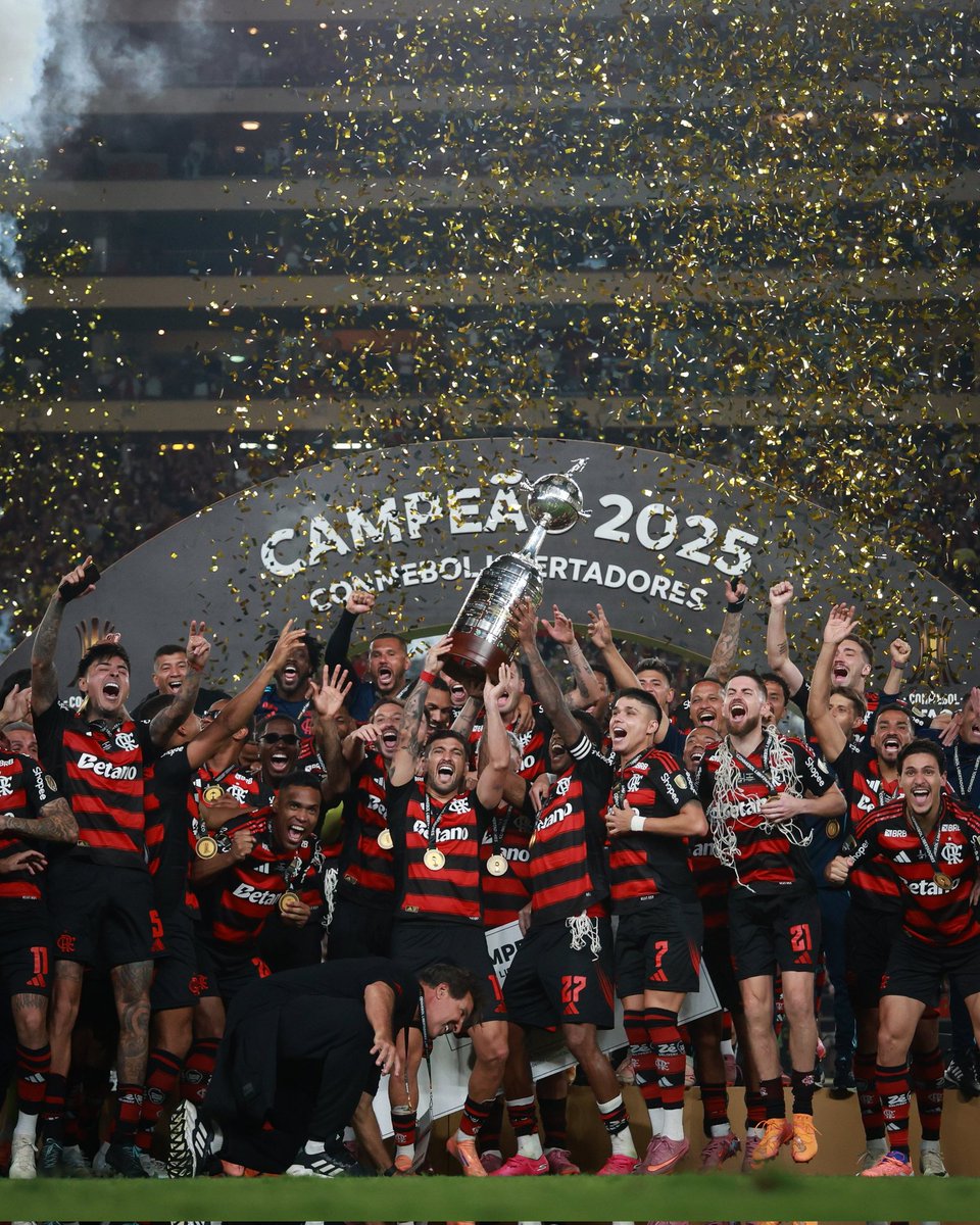 cesarcrfw's tweet image. 2025: O Ano Estético.