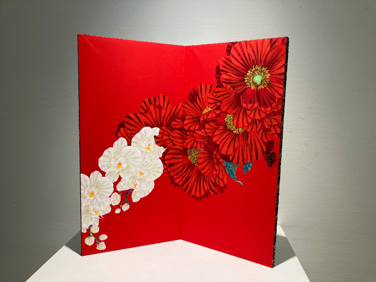 matsuzakaya_art's tweet photo. 【福本百恵日本画展】
-百花恵囀-
🌸HYAKKAKEITEN🌸
伝統的な花鳥画の世界を
現代の感性で表現🦜
その美しい世界を
どうぞご覧ください。
12/2(火)16時迄
#松坂屋名古屋 #ARTHUB NAGOYA #日本画 #花鳥画 #アート #福本百恵 #赤 https://t.co/ZtiiH1um4r
