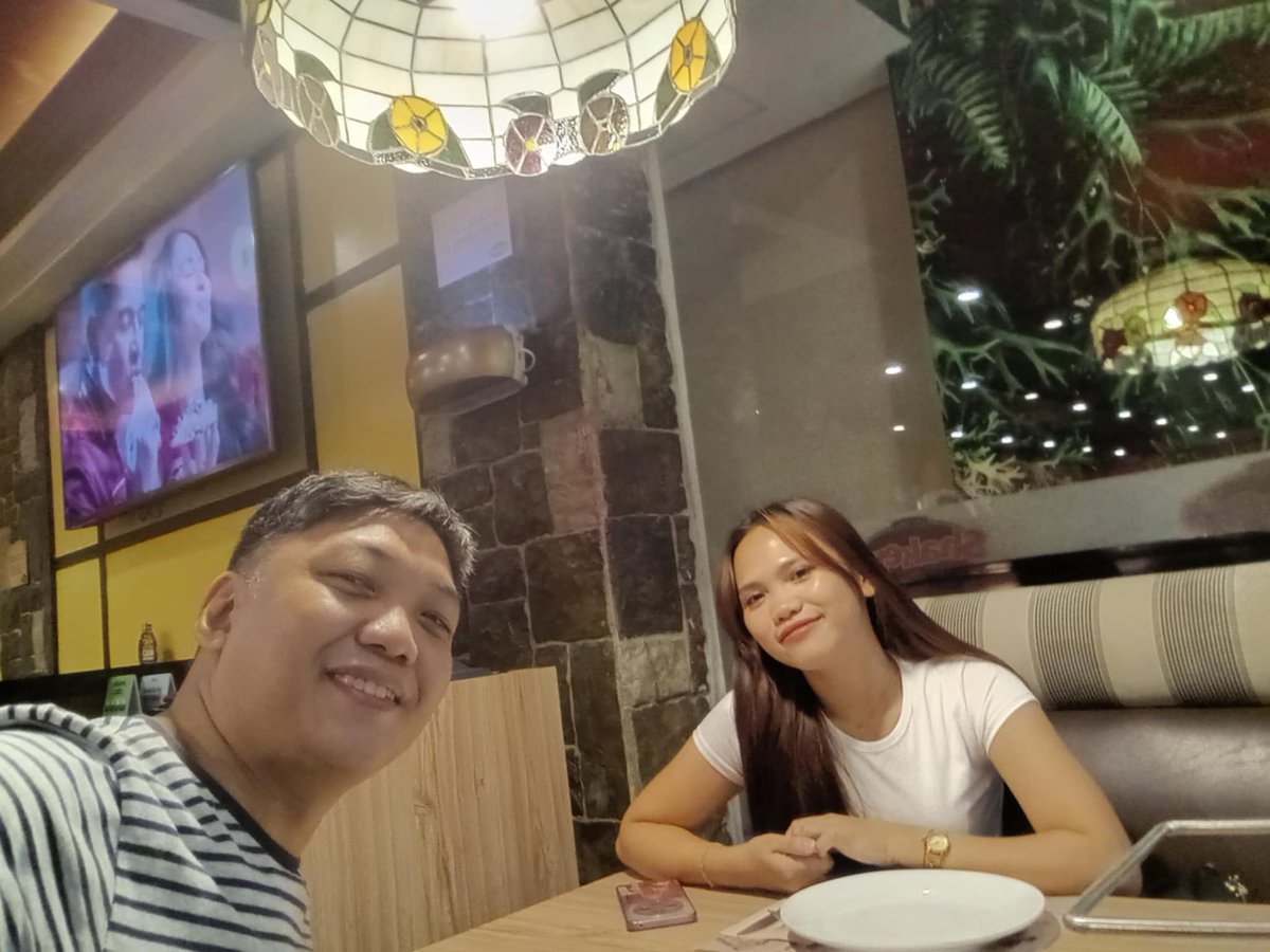 warmech's tweet photo. Happy memories with a beautiful lady. https://t.co/OTqUIVYLeF