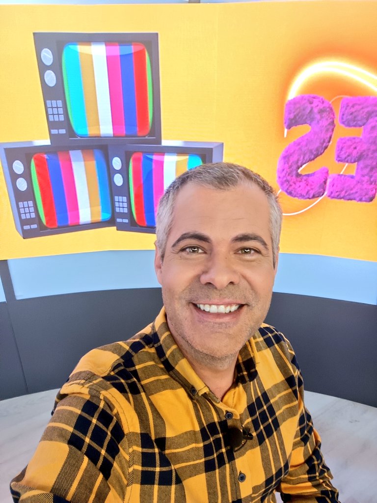 Dopamina, cada viernes, a las 20:00 h en <a href="/mirametvcom/">Mírame TV</a> 
#FlorentínDiaz #TV