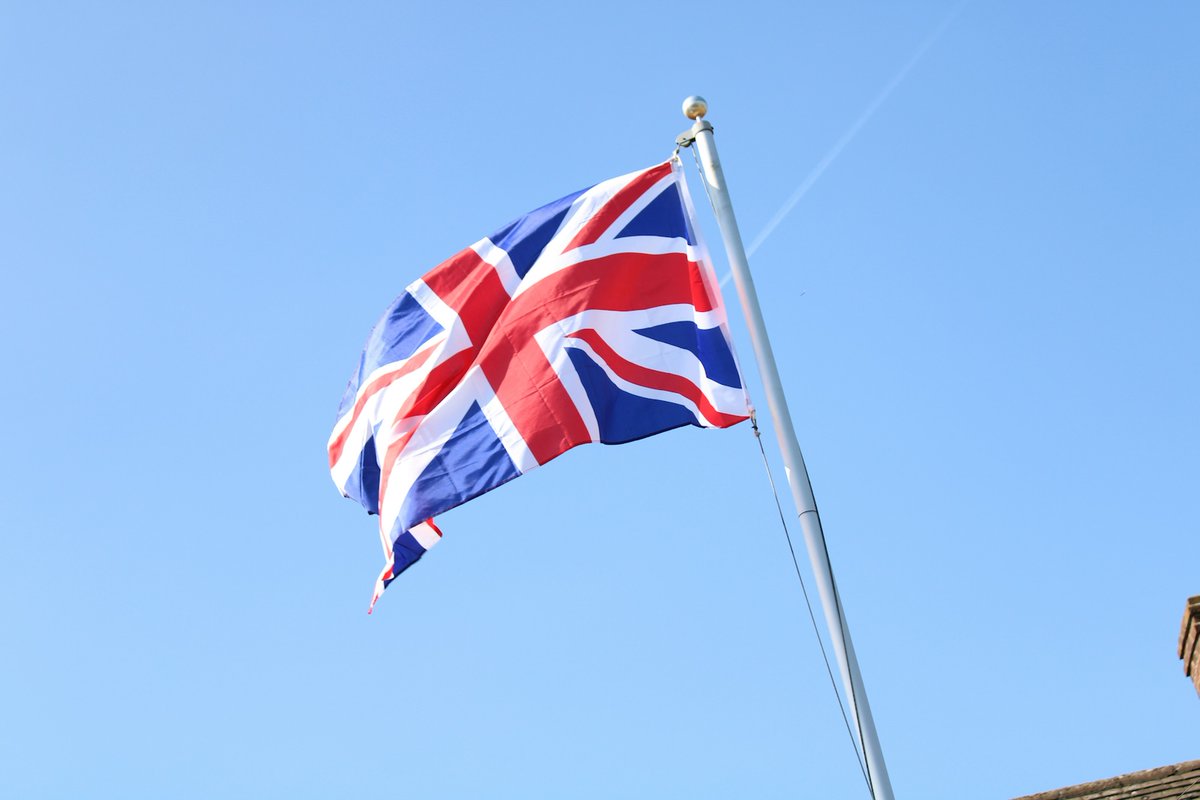 LATEST: 🇬🇧 The UK has issued new guidelines requiring crypto exchanges to collect detailed transactional information from UK customers effective Jan. 1, 2026, in an effort to increase tax compliance.