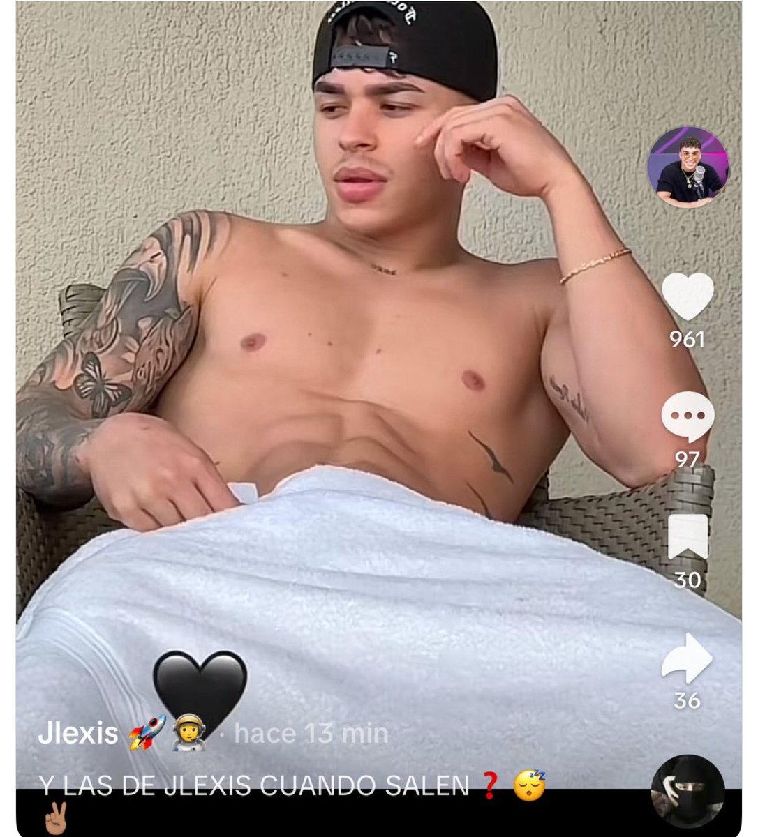 La bby tweet media