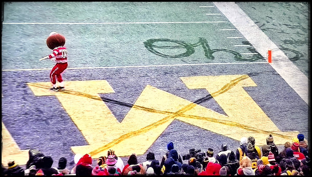 detrichpix's tweet photo. Buckeyes Roll over TTUN! #GoBucks https://t.co/UtgEhPjtxF
