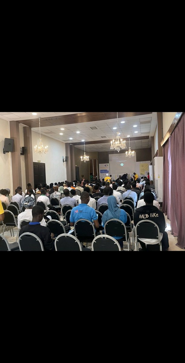 abdoul_black_95's tweet image. DevFest Cloud Abidjan 2025 was 🔥

Inspiring talks, great people, and a powerful tech community.

Glad I showed up! 🚀

#DevFest #Abidjan #GoogleDevelopers #Cloud