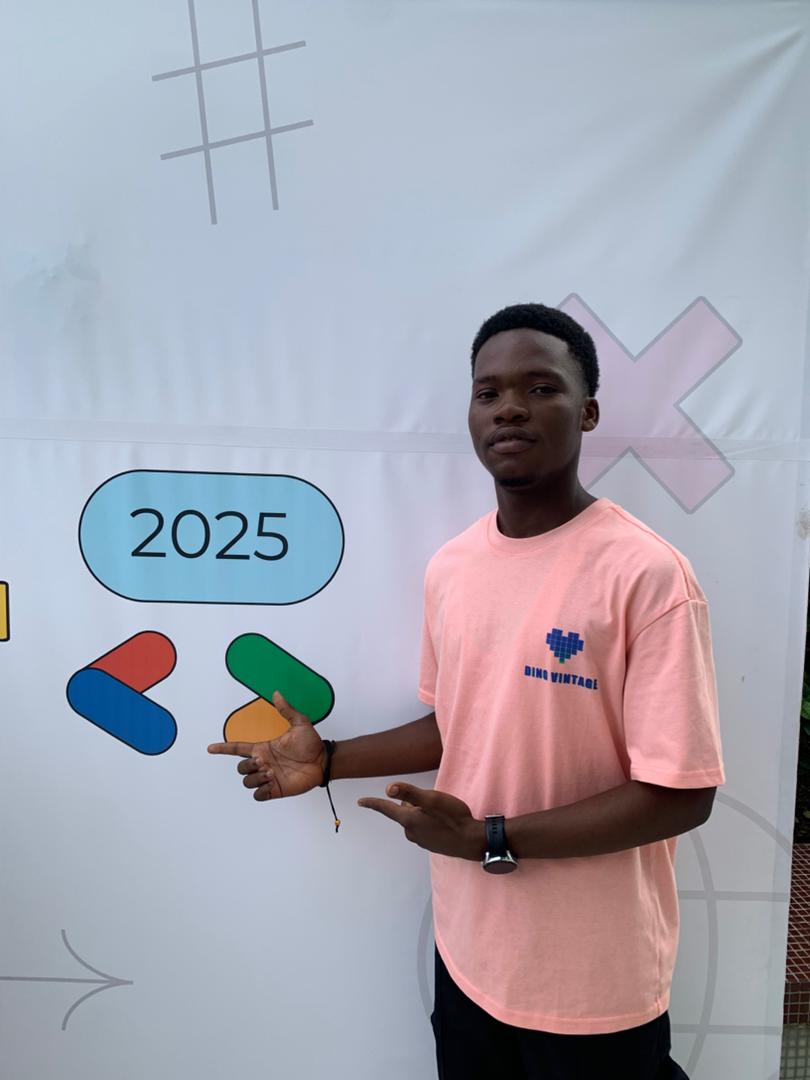 abdoul_black_95's tweet image. DevFest Cloud Abidjan 2025 was 🔥

Inspiring talks, great people, and a powerful tech community.

Glad I showed up! 🚀

#DevFest #Abidjan #GoogleDevelopers #Cloud