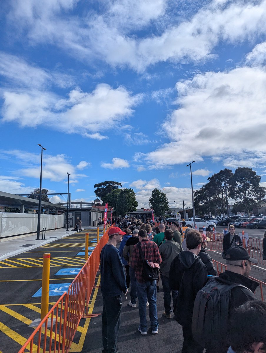 TomOyn 🚉🏗️ tweet media