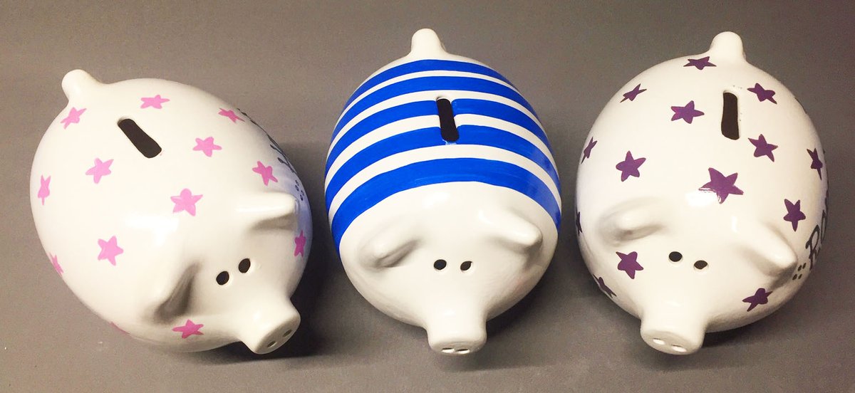 PiggeryPottery tweet media