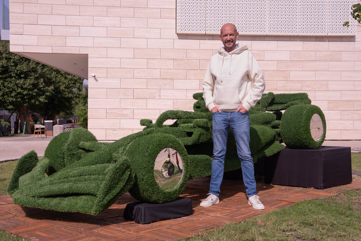 mhillofficial's tweet image. Practice ✅
Sprint Qualifying ✅
Sprint Race ✅
Qualifying ✅

Feeling #SuperGood and genuinely excited for the 57 lap #QatarGP tomorrow. It’s an honour to continue to be the official English host for all international events at @lusailcircuit 

Can’t wait for 2026 and beyond