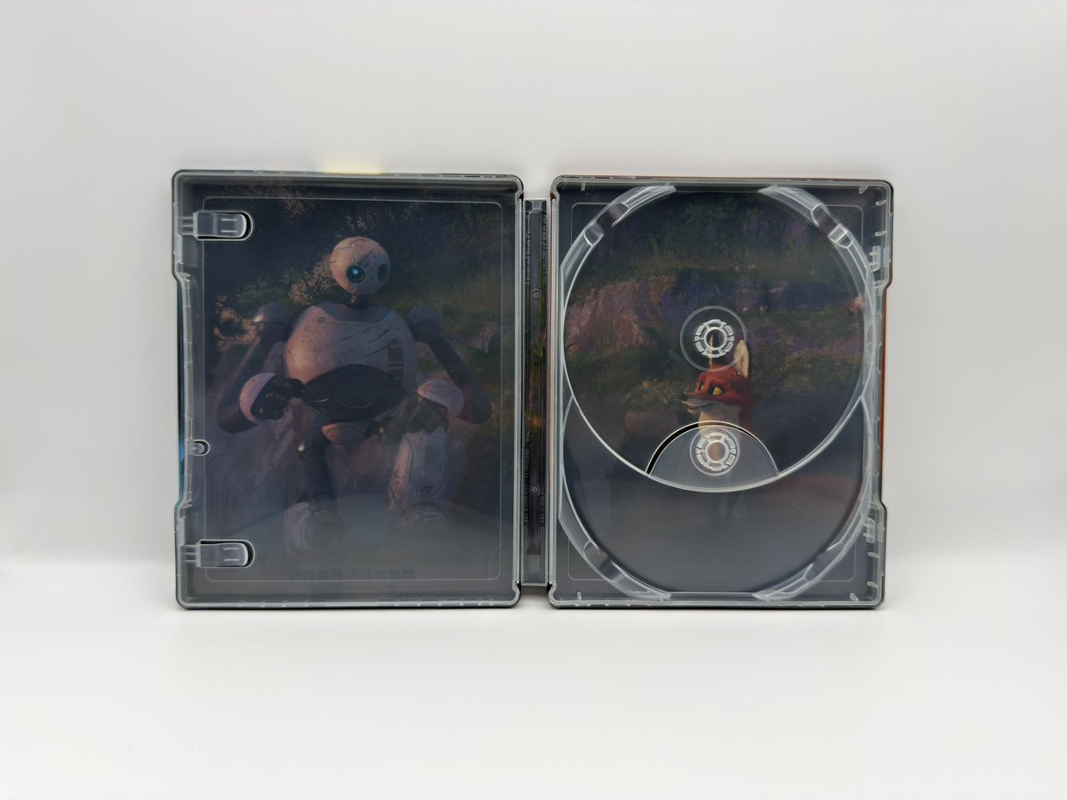 MarcTheLlama91's tweet image. The Wild Robot Collectors Edition Steelbook.

#thewildrobot #review #review #movie #steelbook #viral #fyp