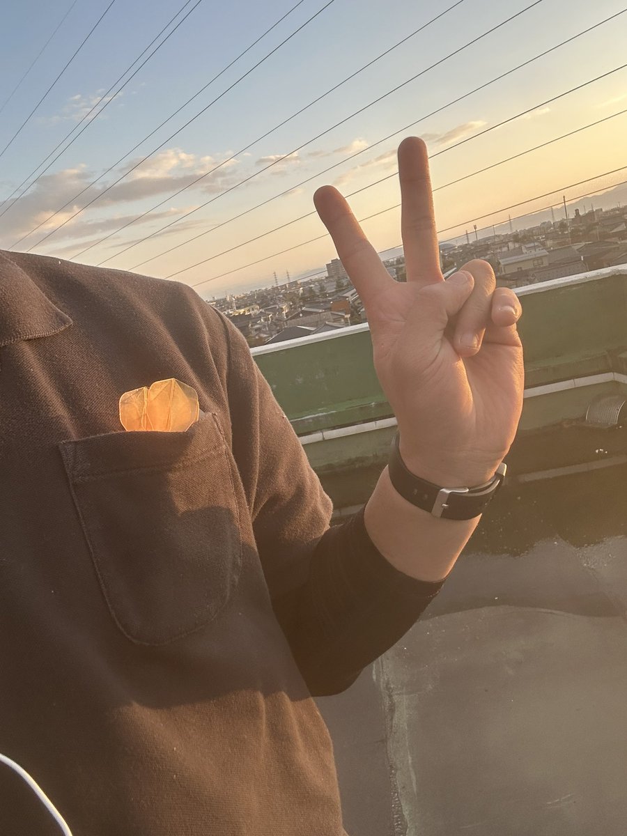 おはようございます😗
今日は念願のダーツの大会です🔥
朝起きての腰の調子が少し悪いため時間まで柔軟してから出発します😩