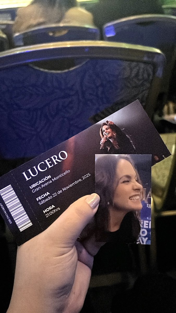 malufassiss's tweet photo. …La vida se va, es tu decisión comiénzala a usar, siempre mira adelante… la vida aqui está, es tiempo de amar ven llévatela, haz con ella un diamante de amor…💜 https://t.co/8xGpuboc2u