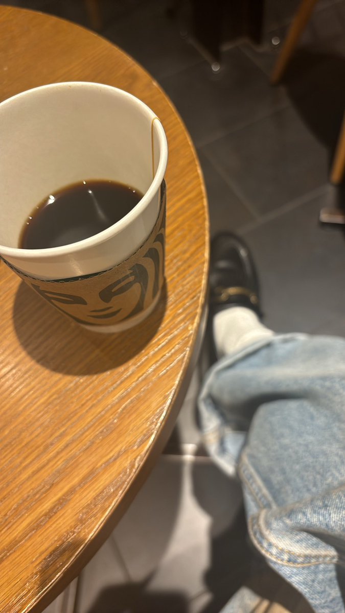 siy0823's tweet photo. 帰宅したぜ
ubまで寝て充電しよう https://t.co/7VCGSsbtEa