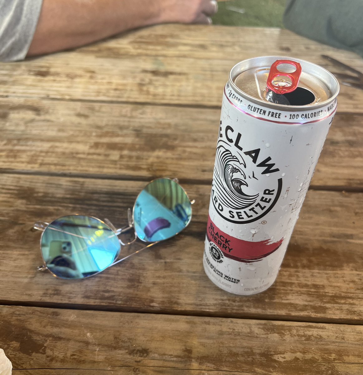 🎶 Day Drinking 🎶