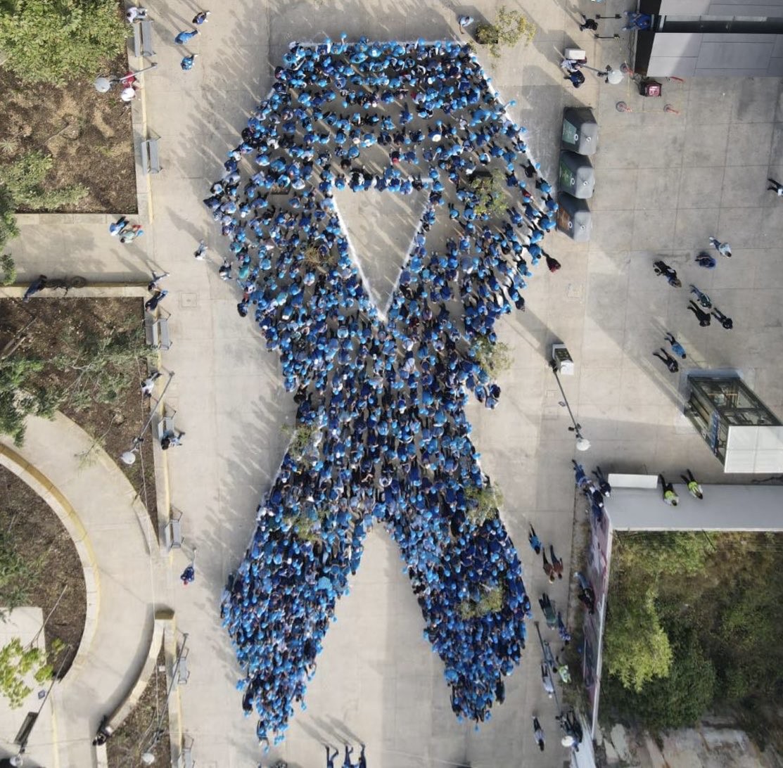 imssjalcontigo's tweet photo. 2 mil personas participaron en la #MarchaAzul del #IMSSJalisco por la salud de los hombres 👕
La directora de Incorporación y Recaudación del #IMSS, Lic. Luisa Obrador, y la delegada estatal del Instituto, Dra. Karla López, encabezaron el evento. https://t.co/aJ3TNDgLzR