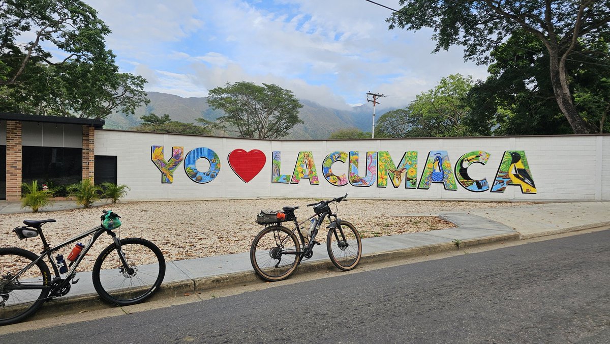 ktqmene's tweet image. Hoy nos fuimos en 🚲 a La Cumaca y nos desviamos a la sabana del Cúpira y por ahí pa&apos;rriba nos juimos #LaCumaca #SanDiego #Carabobo #AventurasenBicicleta