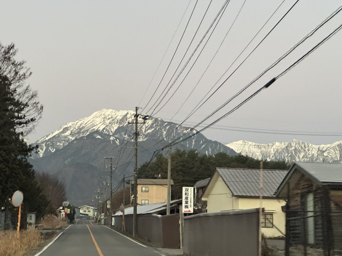 mori3234's tweet photo. 来ました鹿島槍ガーデン https://t.co/bJQe9ibLkT