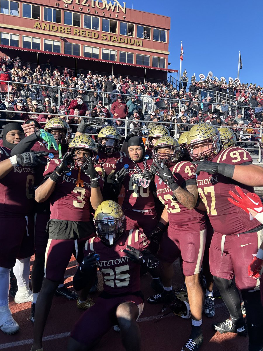 CoachFargo_KUFB's tweet image. Fun to coach these guys. 1-0!!!!

#BearsEat 🐻🔥💯