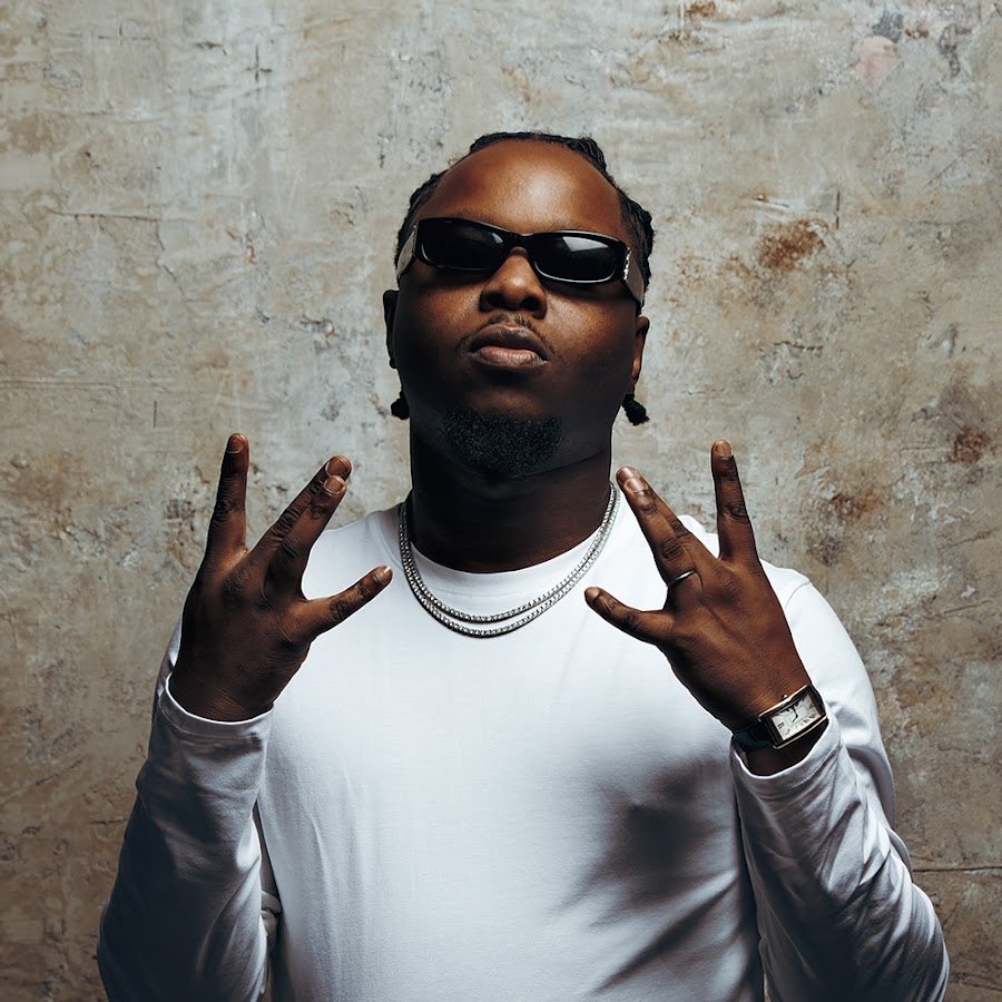 🚨LETO vient de faire son PREMIER CONCERT à Bercy ce soir devant 20.000 personnes 🏟️

Avec des invités comme : NINHO, NISKA, GAZO, PLK, GUY2BEZBAR, L2B, KERCHAK, FAVÉ, XVBARBAR, TIITOF et KULTURR

👏