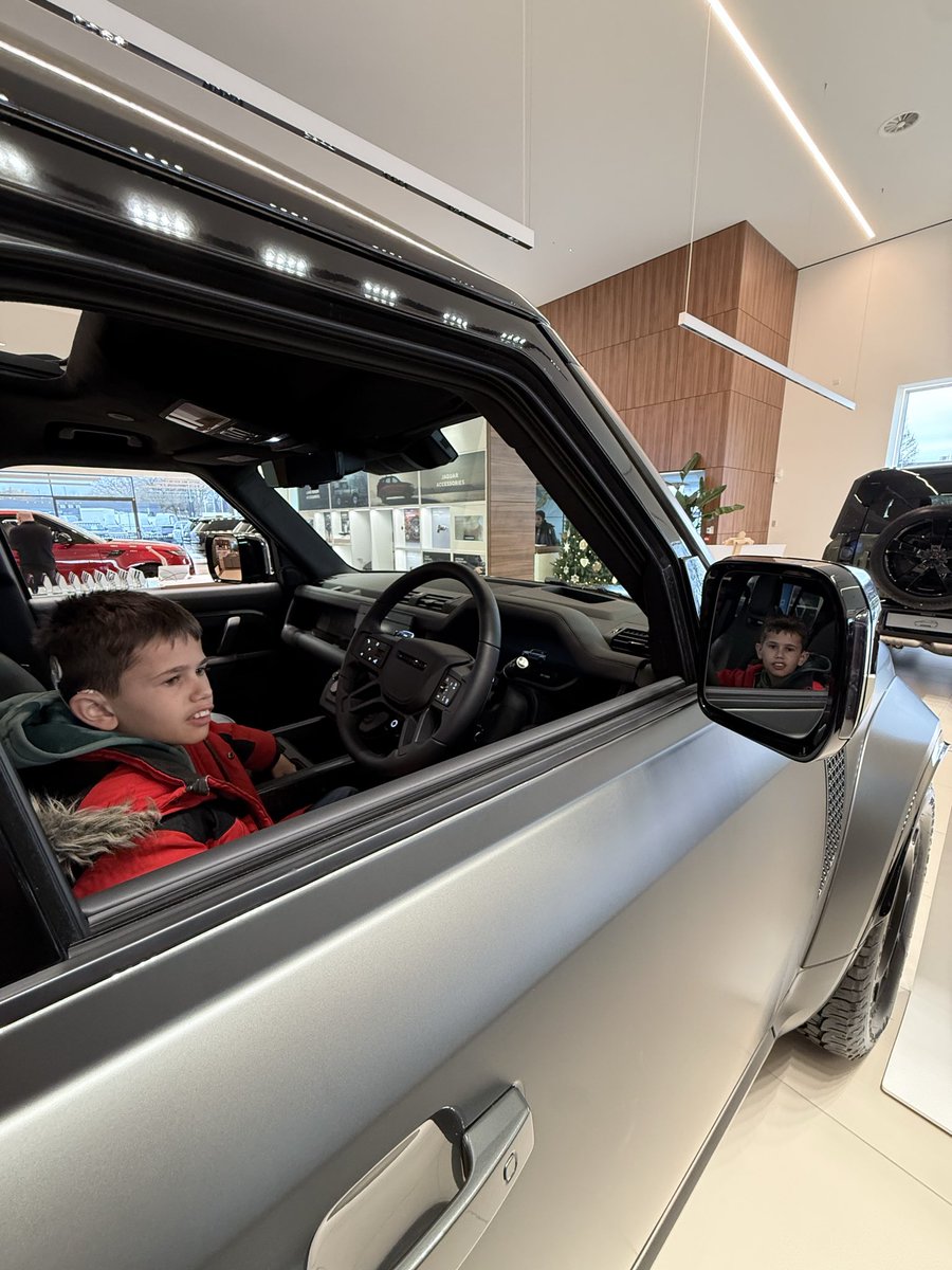 Ben Bradley tweet media