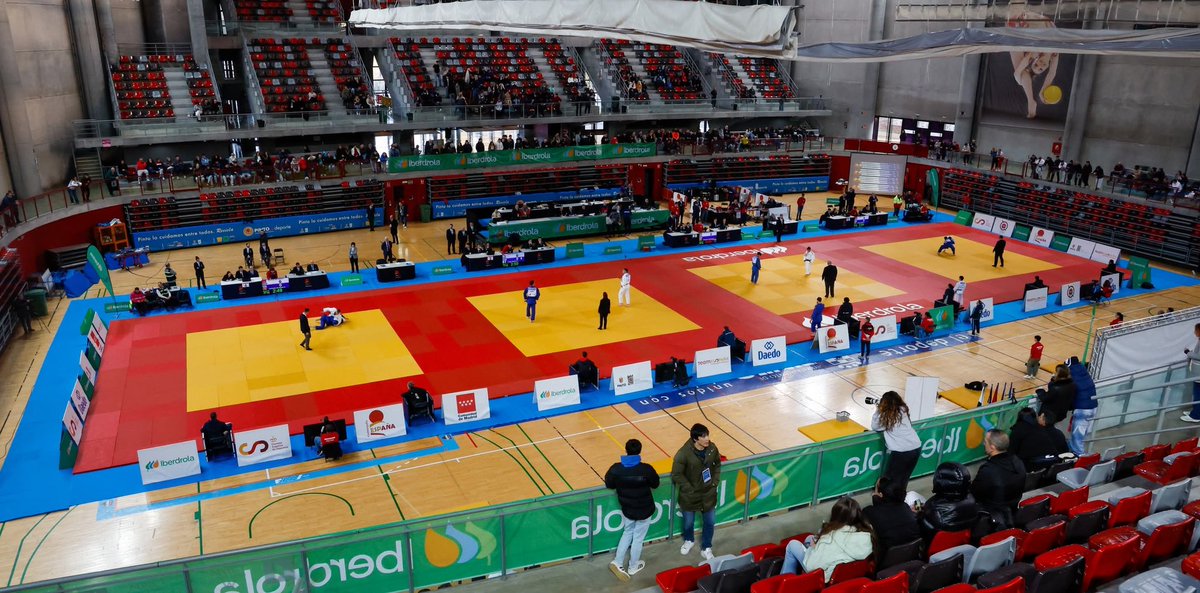 Pinto corona a los nuevos campeones de España 🥋🇪🇦

acortar.link/yGkluH