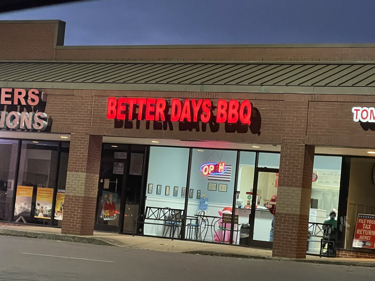 Elusive_Wolfy's tweet photo. @Methodz you make a bbq joint as well? https://t.co/lBH7GlyZhu