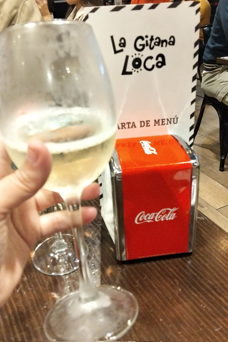 Viernes noche y sábado con buenos amigos,buenos momentos, risas, desconexión,lo necesitaba 😊