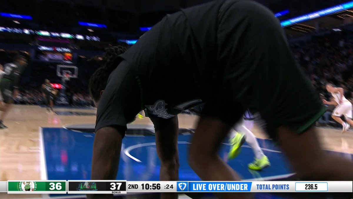 COMING THROUGH. 🍇 