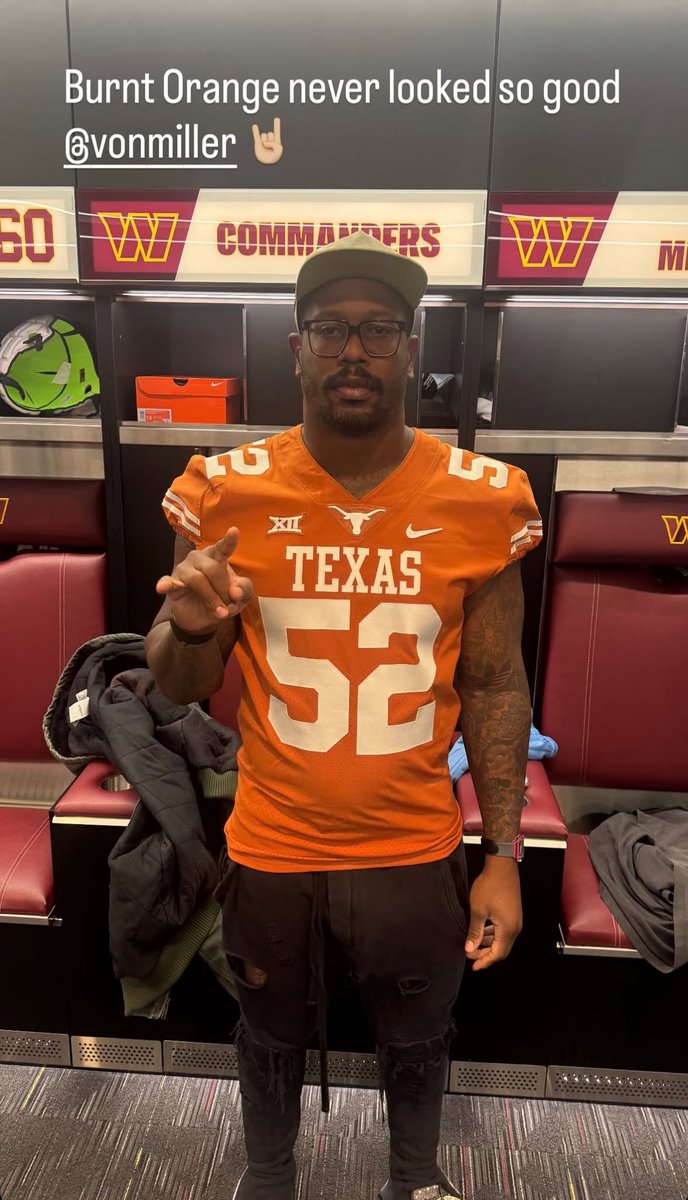 Commanders's tweet photo. College rivalry week is no joke 🤣

(via Sam Cosmi) https://t.co/rRalZ5FK2s