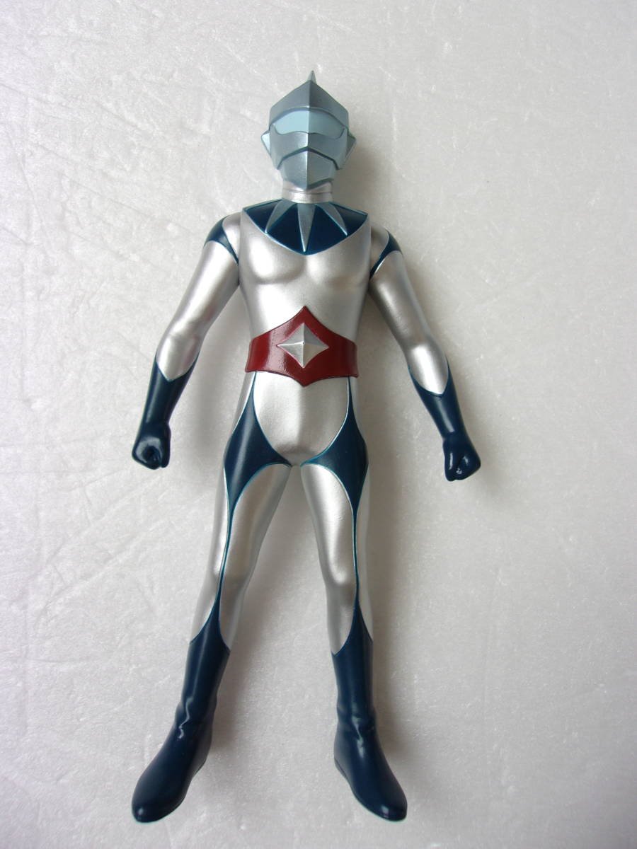 鏡の日 にちなんで…。 放映前のミラーマンを…。