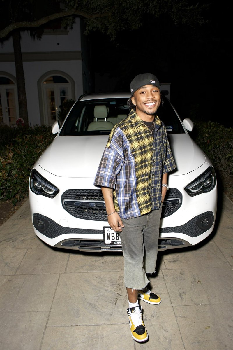 Verified in my city, never needed a blue check