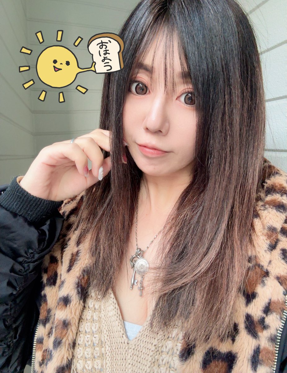 おっはるん🧜‍♀️☕️

本日あたしが伺うのは
#メトロガーデン 様💓💓💓※PR

前回行かせてもらったときは
何やら仕掛けがありそうな感じしたんよね✨
多分同じようなことはないと思うので
今日は今日でしっかり探そうと思います( •̀ᴗ•́ )و

11月ラスト日‼️
月トータルプラスで終われるよう
頑張るぜぃ🤟