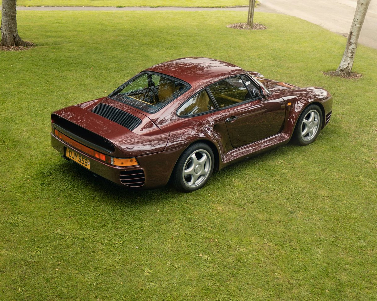 #SuperCarSaturday
#Porsche 959