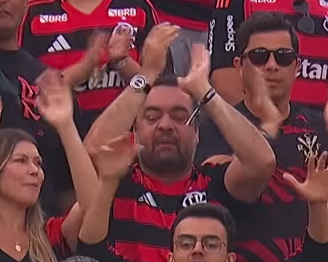 justhuepls's tweet photo. do nada o claudio castro https://t.co/8OC4ETtsJ1