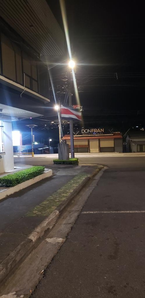 Definitivamente el choque cultural es enorme entre CR y Nicaragua, mucho consiste en el nivel de educación, es terriblemente abismal. #Nicaragua #CostaRica, pronto se me acaban las vacaciones por aquí.