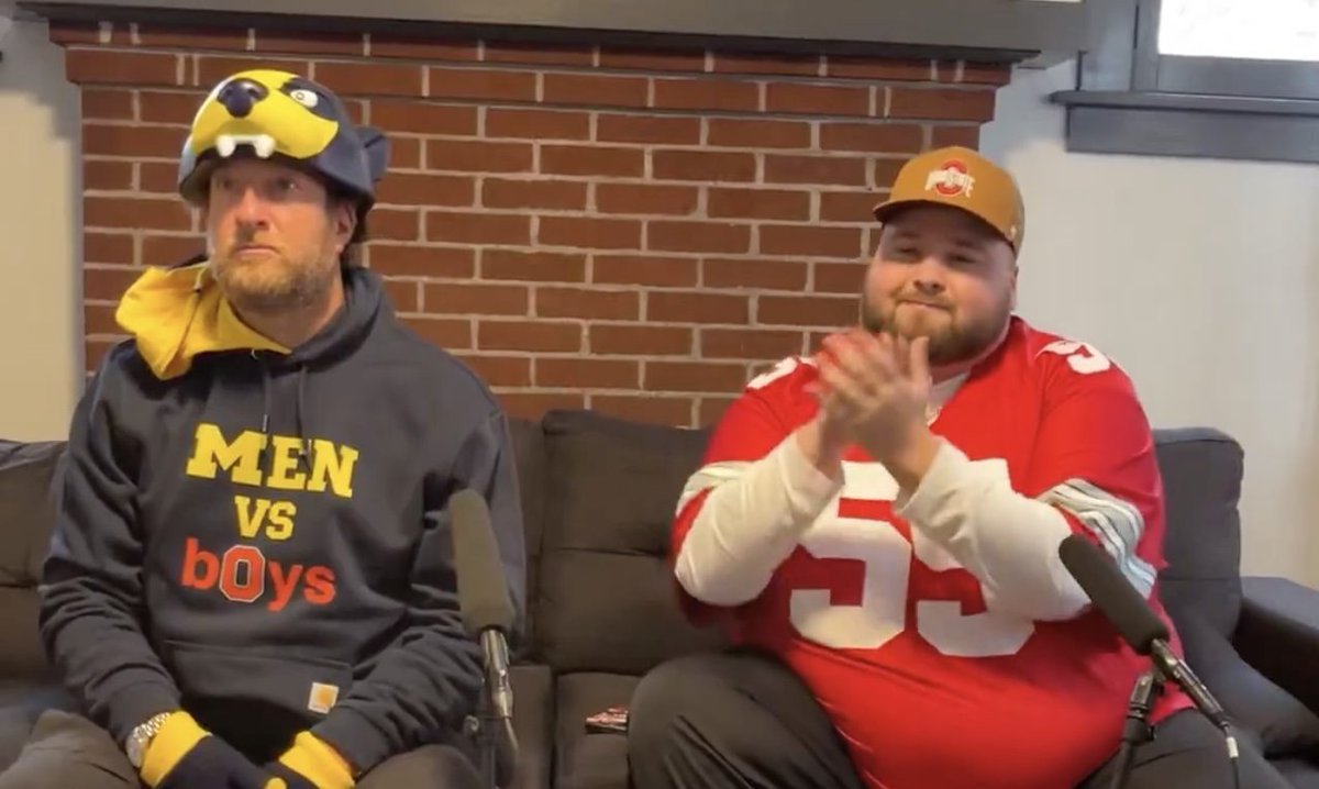 Awful Announcing tweet media