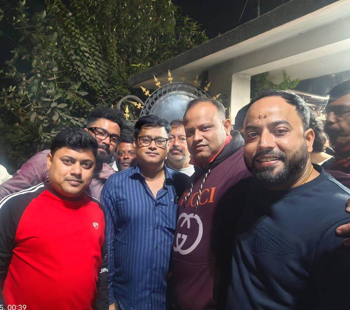 0aff15d5ebb849c's tweet image. Happy Birthday....Jishu Da.