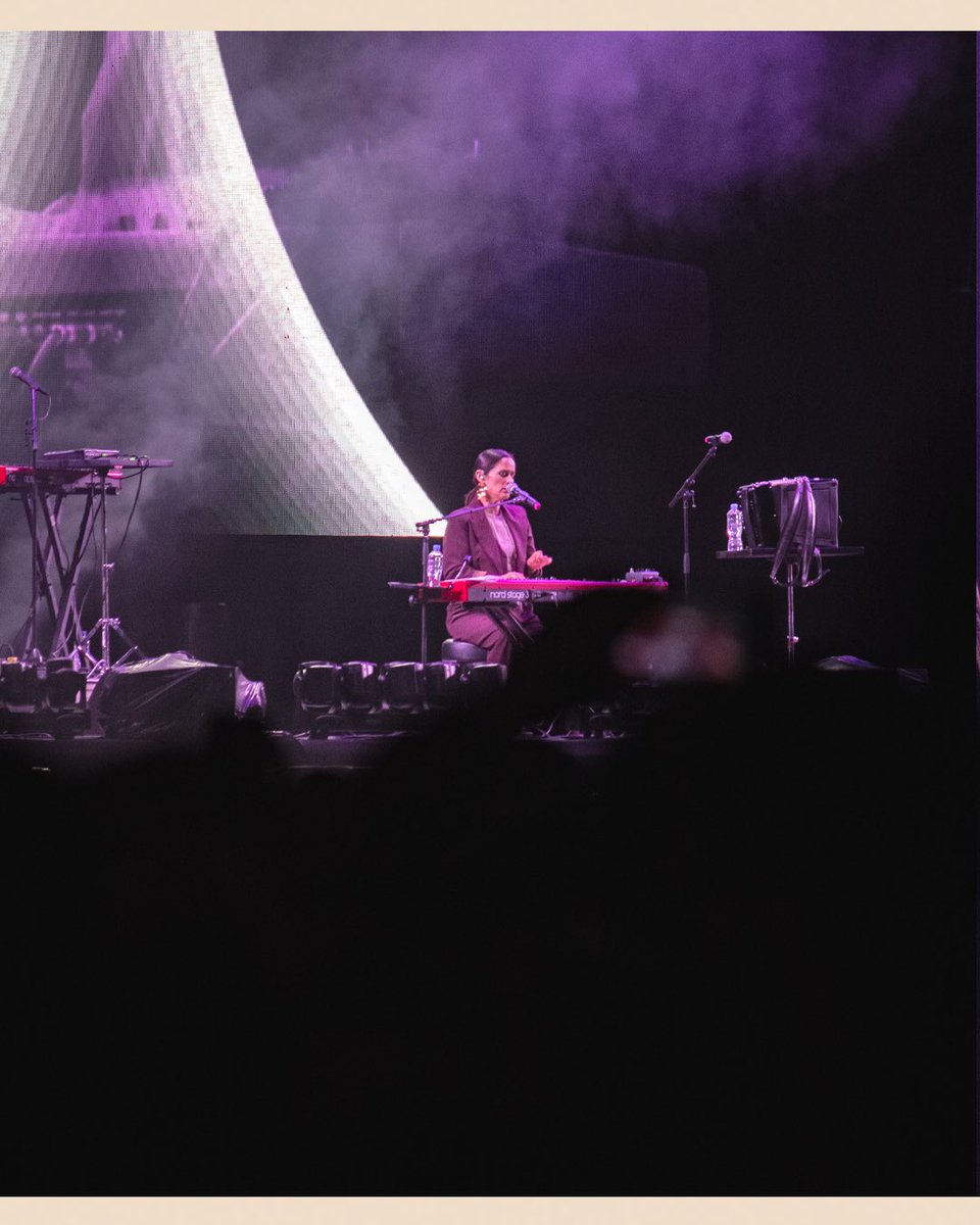 todoindierock's tweet image. Les dejamos más fotos de @julietav en el #TecateComuna 2025

📸 x @eddysseomx 
🖊️ @apodacabooking | @apodacagroup | @TecateComuna | @ocesa_total | @eticket 

#TodoIndieRock