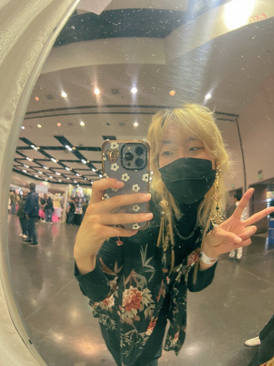 Vi ⛅️ tweet media