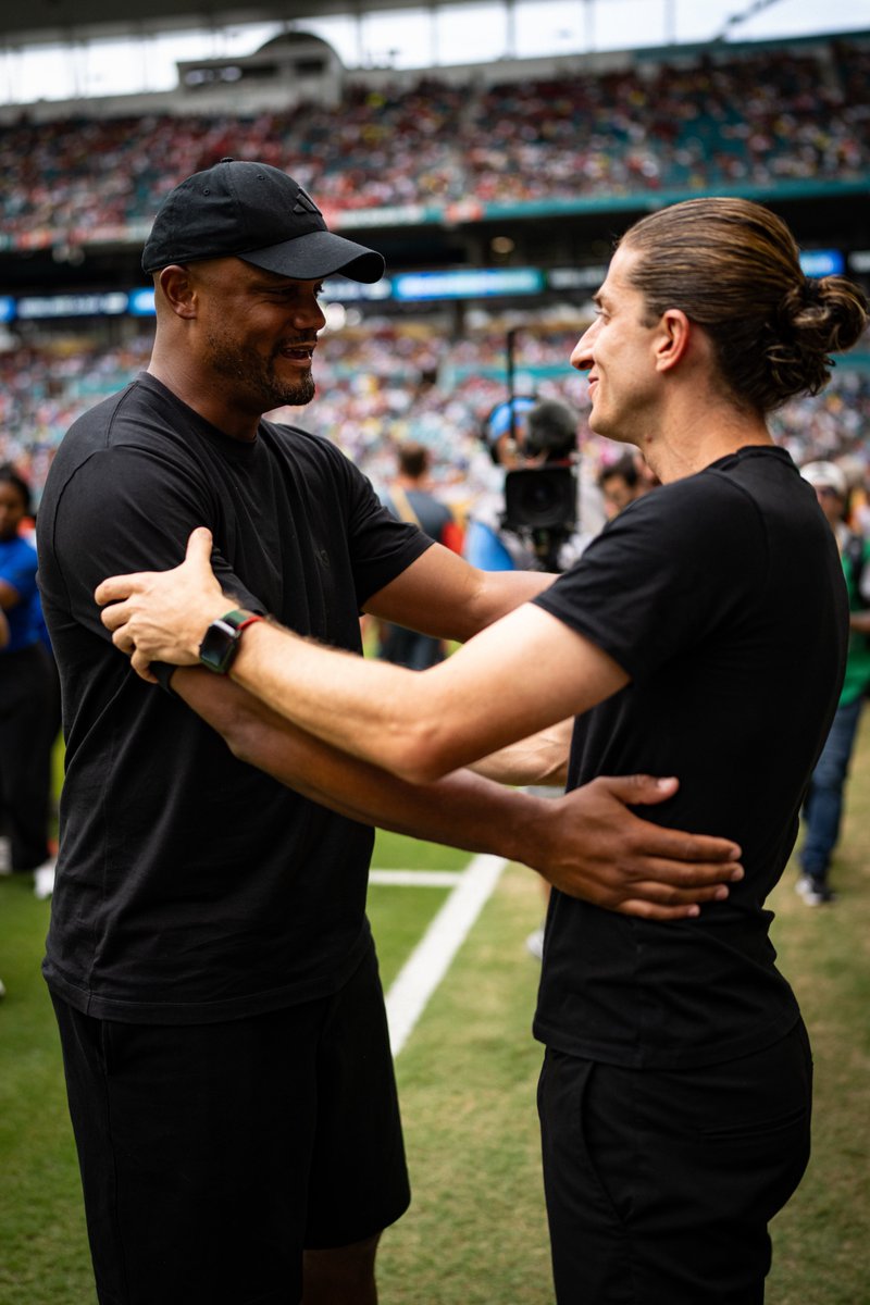 FCBayernBR's tweet image. Parabéns pela conquista do quarto título da Libertadores, @Flamengo! ❤️🖤

Esperamos reencontrá-los em breve!