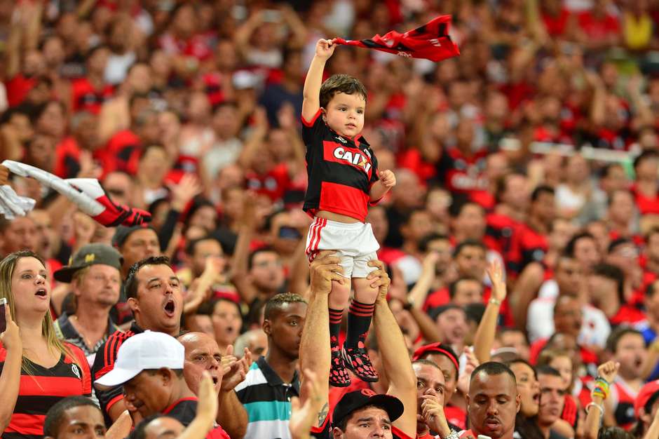 Deus existe e ele é Flamengo 

GLÓRIA ETERNA! FLAMENGO CAMPEÃO!