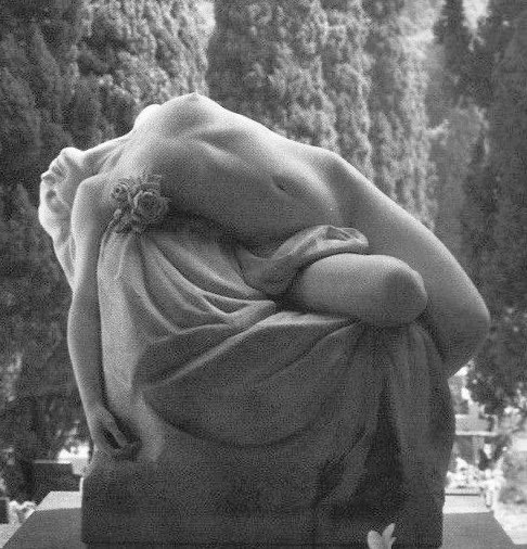 how it feels being a deeply spiritual ethereal woman who is connected to all things and doesn’t believe in fear, only beauty