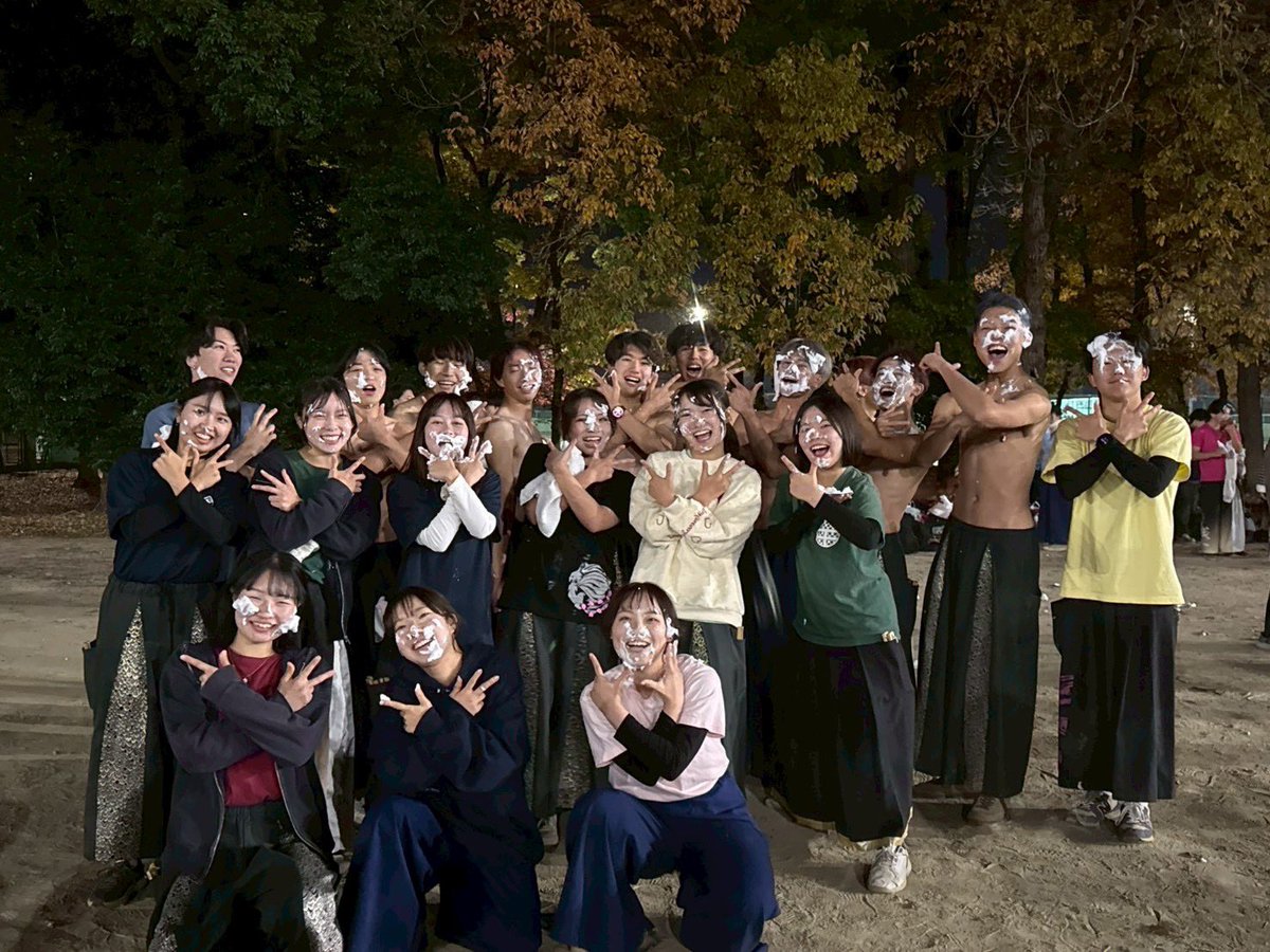 【11/29(土) 全演舞練】
25代目最後の合同練でした😭
明日に控える記念公演に向け、1日をかけて全演舞の練習を行いました！世代の集大成として相応しい公演にできるよう、全員で練習に励みました！楽しかったです🙌

ついに明日は本番！！これまでの練習をしっかり発揮できるよう頑張りましょーう❤️‍🔥