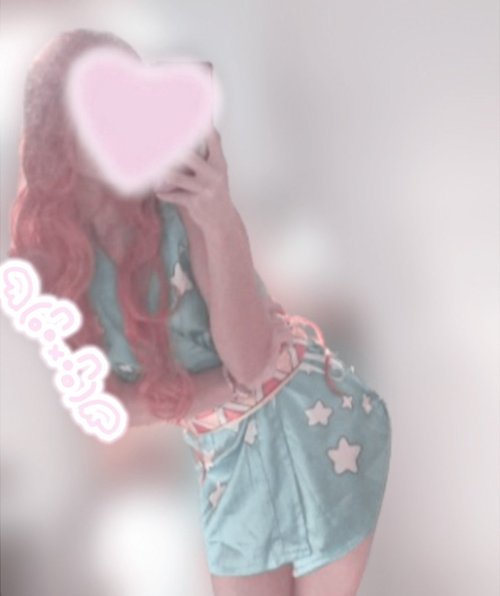 milky_bunnydoll's tweet image. Come closer… Nami’s looking for someone to keep her company...
Would you stay?~ 💭🌷

#promotwt #discordhost #NamiOnepiece #cosplaytwt #egirl