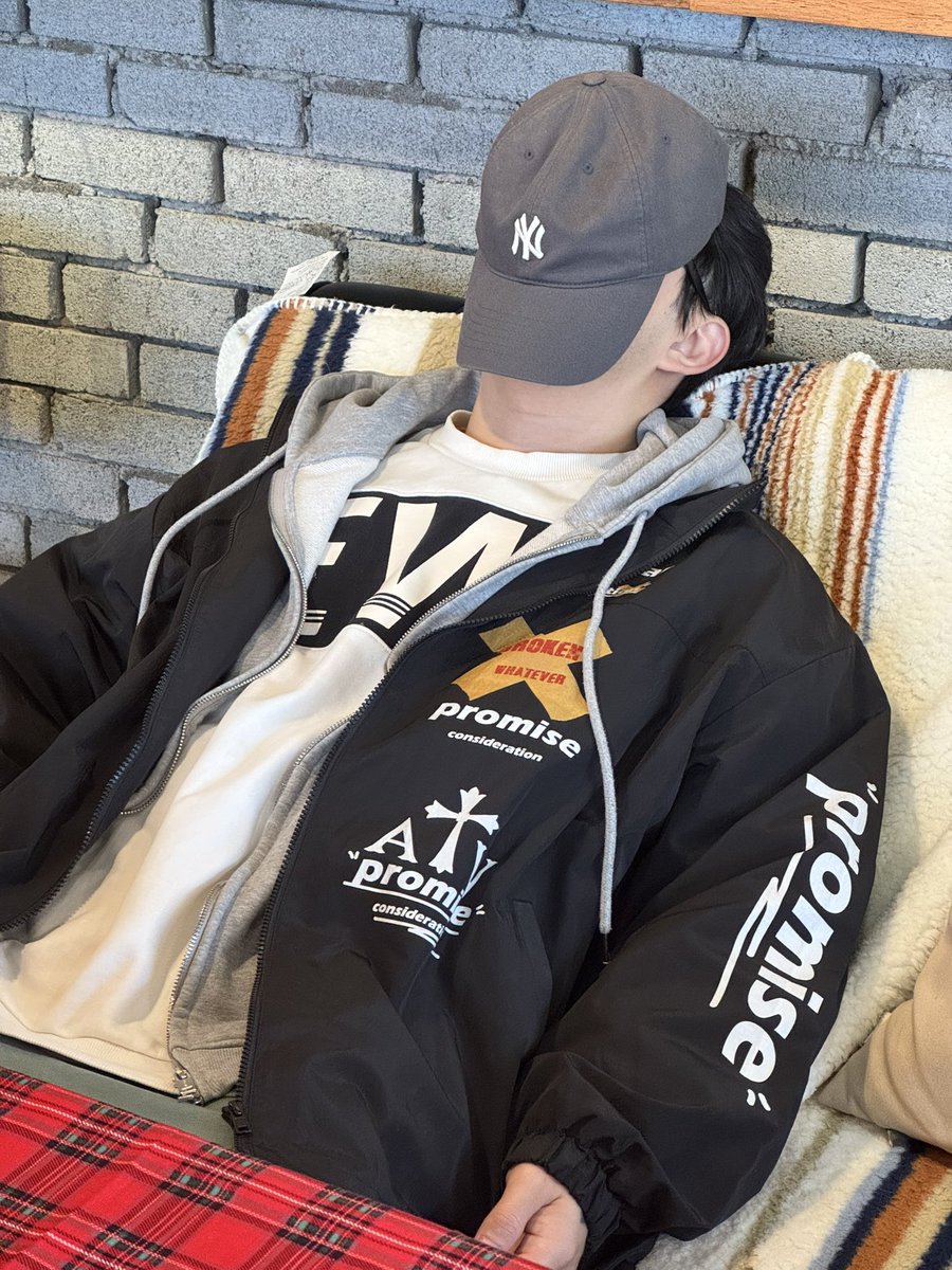 Entee🏮👾 @ 4/26 DiVe!!! 6th Anniversary (@enteedpsxl) on Twitter photo 