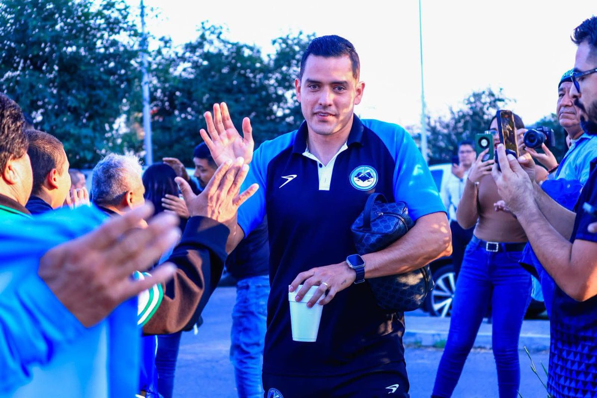 Jaiba Brava tweet media