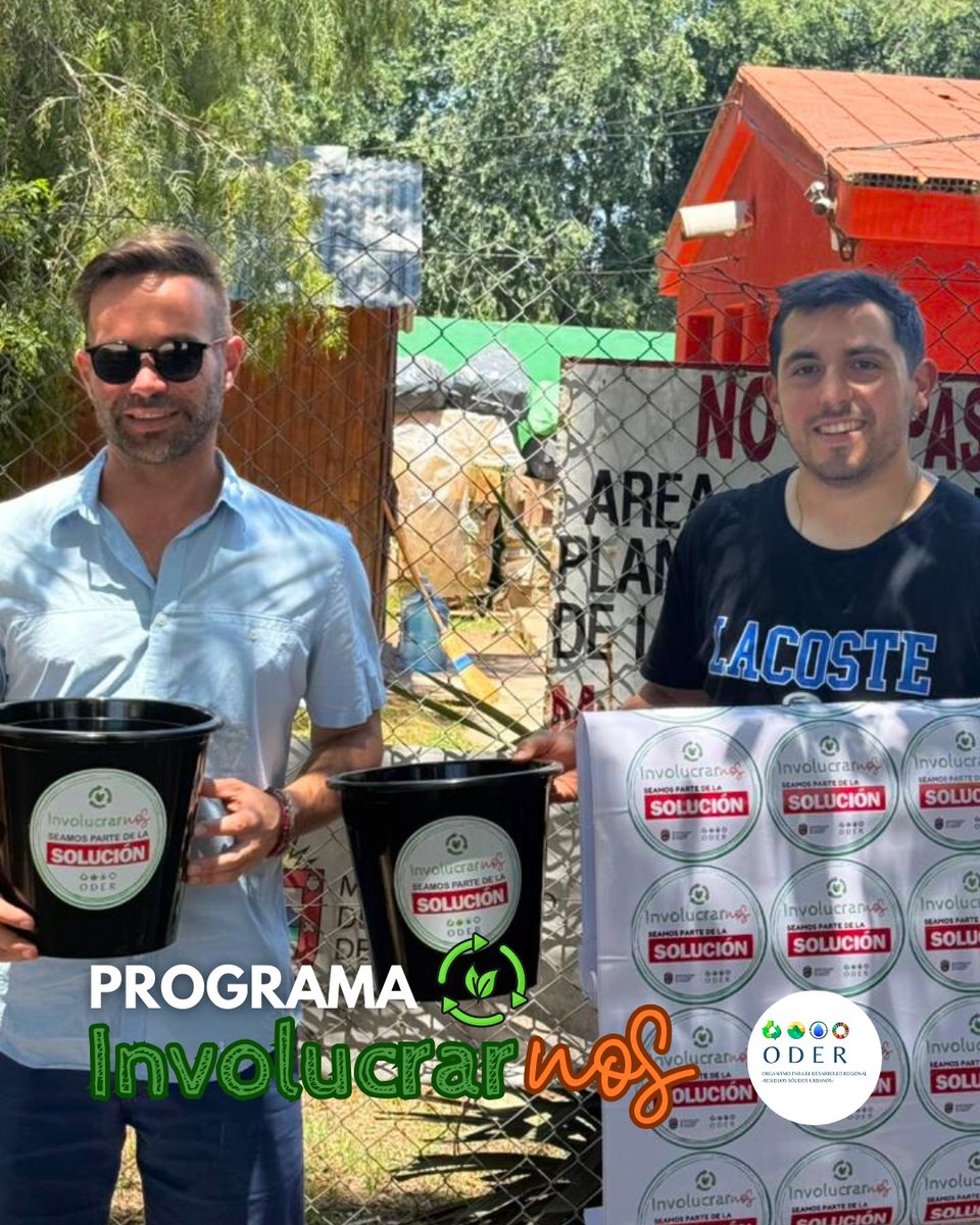 OderRegional's tweet image. ♻️ Programa Involucrarnos

Continuamos visitando los municipios de Punilla para impulsar el Programa Involucrarnos. En esta oportunidad visitamos el Área de Ambiente de la Municipalidad de Cosquín Oficial para entregar los kits de compostaje.  

#programa #involucrarnos #residuos