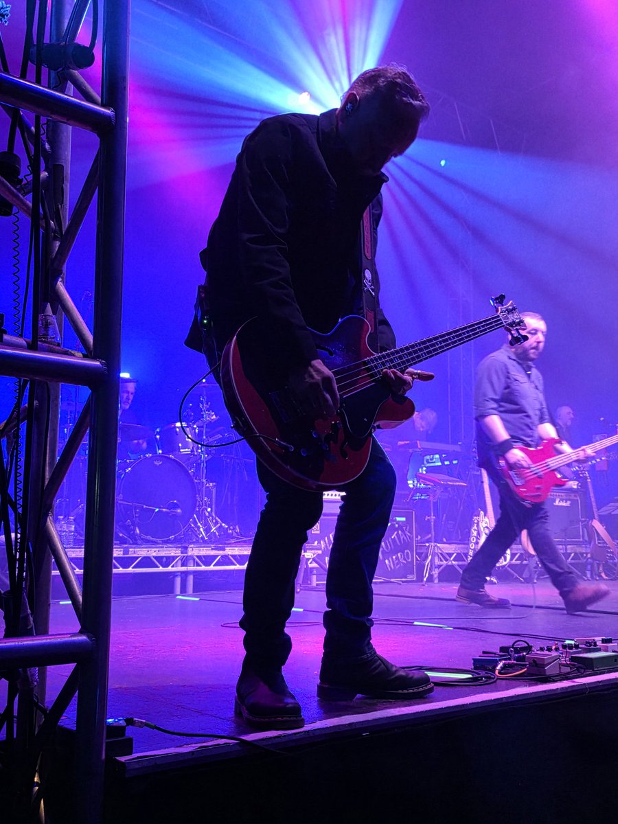 MartinLacy18344's tweet image. Well, that&apos;s my last gig of the year (I think!) and couldn&apos;t have been better. @peterhook &amp;amp; the light brilliant as always. Loved every minute again 👌🏻👌🏻👌🏻